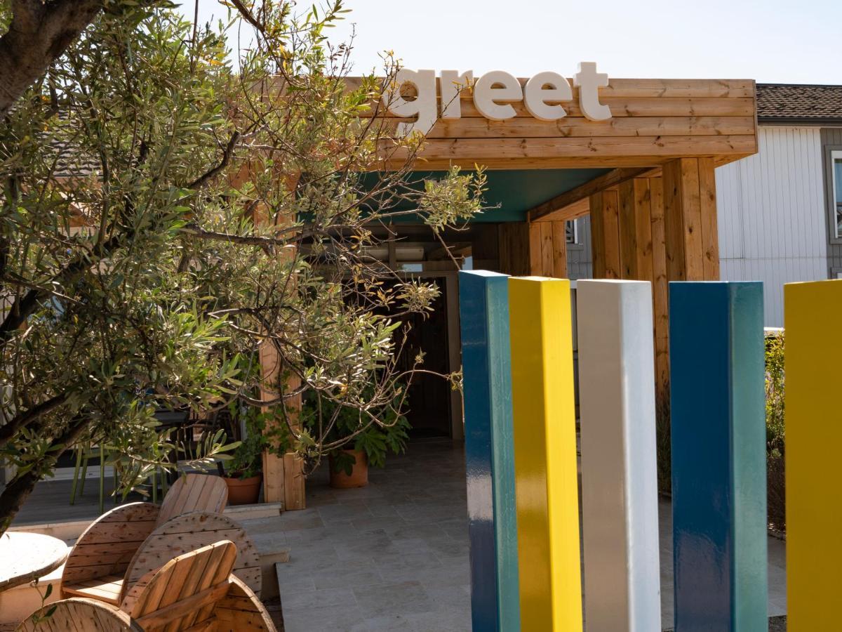 Greet Hotel Marseille Provence Aeroport Vitrolles  Bagian luar foto