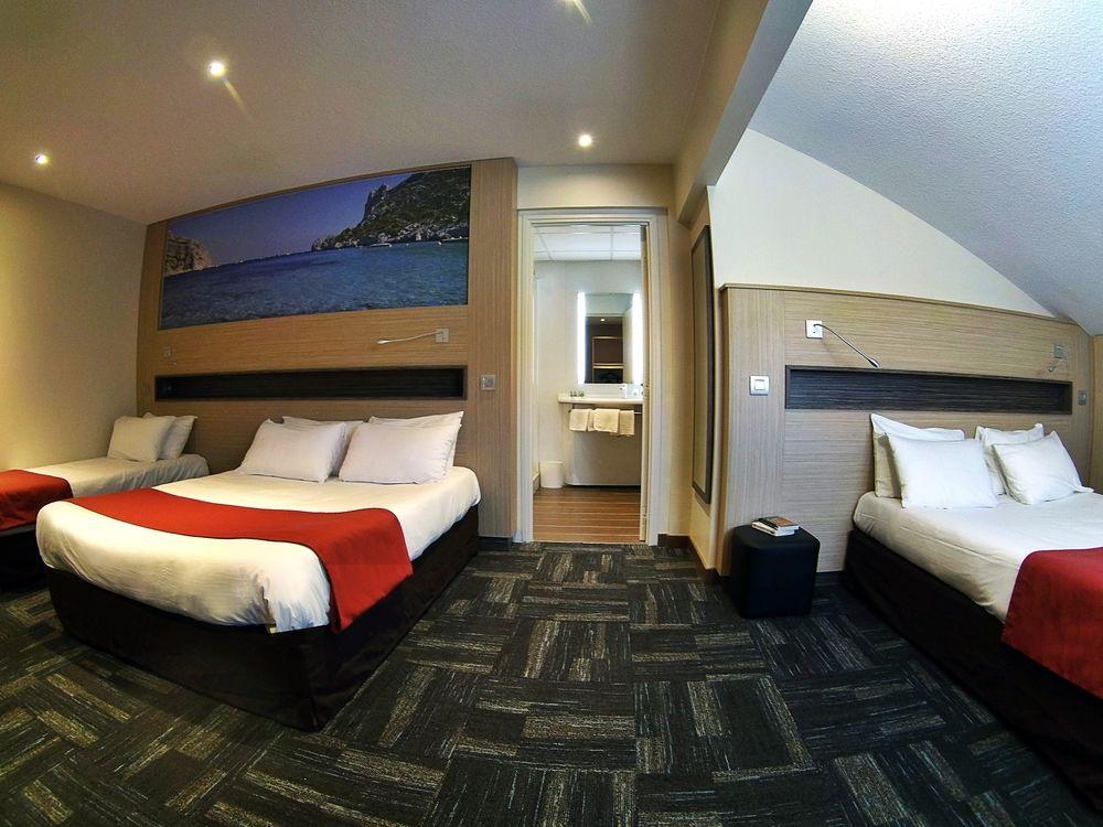 Greet Hotel Marseille Provence Aeroport Vitrolles  Bagian luar foto