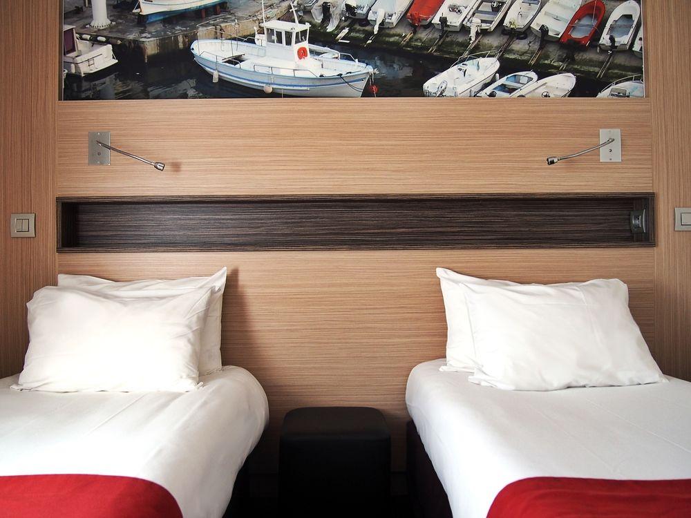Greet Hotel Marseille Provence Aeroport Vitrolles  Bagian luar foto