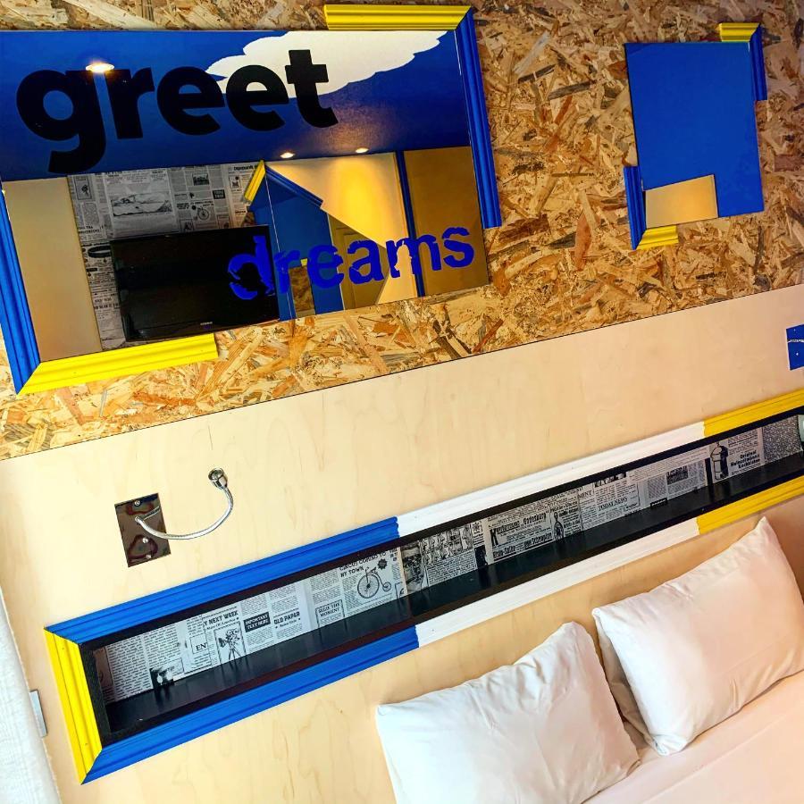 Greet Hotel Marseille Provence Aeroport Vitrolles  Bagian luar foto